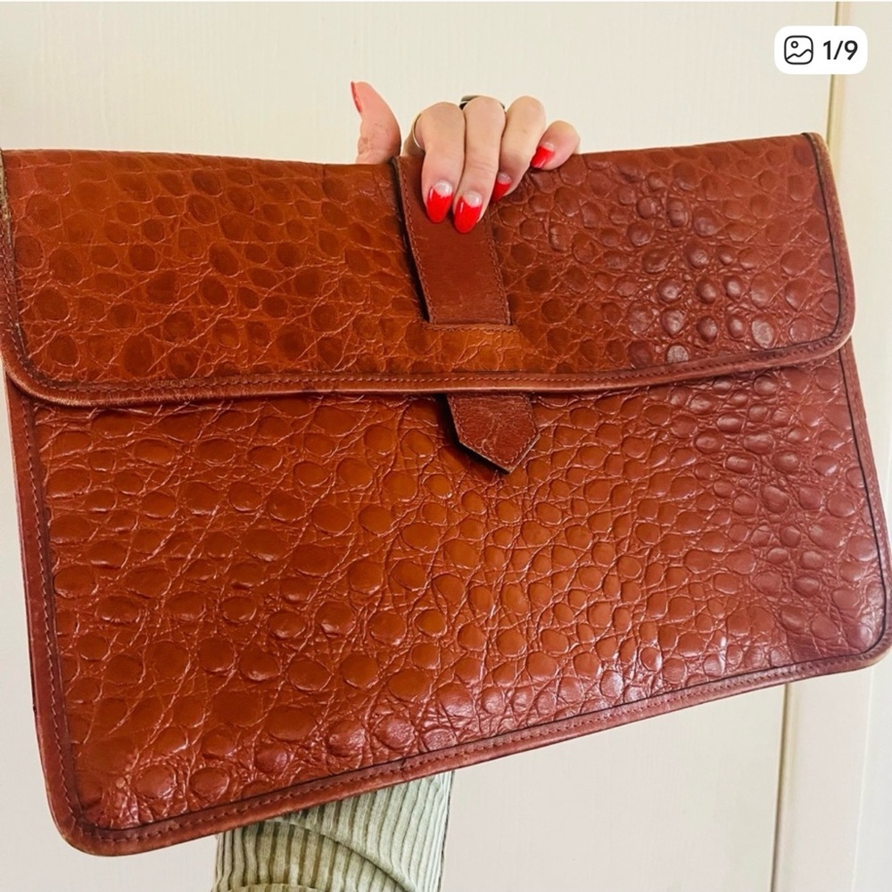 VTG 70s 80s oversized Lizard embossed leather boho festival avant garde clutch